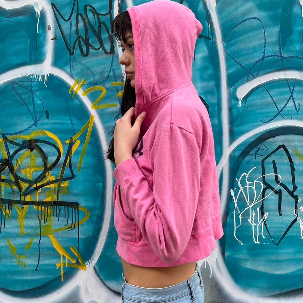Vintage Y2K Juicy Couture Pink Sweatshirt. Size L / Fits like a Small. - Picture 4 of 8